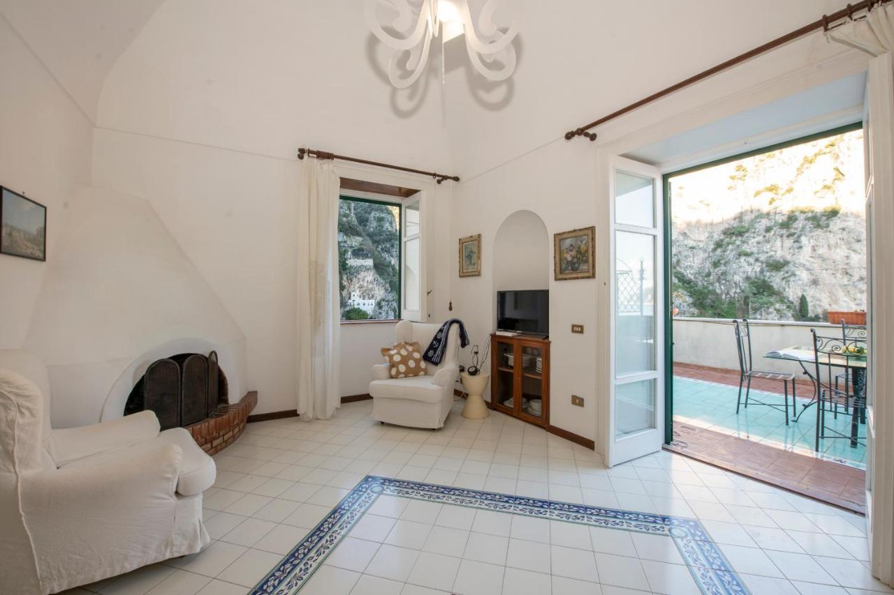 House Amalfi - Terrace & Seaview Apartman Atrani Kültér fotó